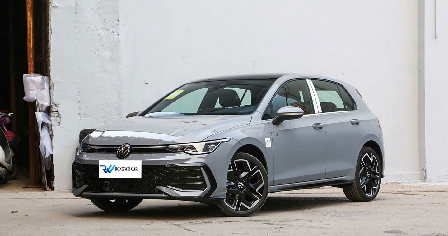 Volkswagen Golf 2025